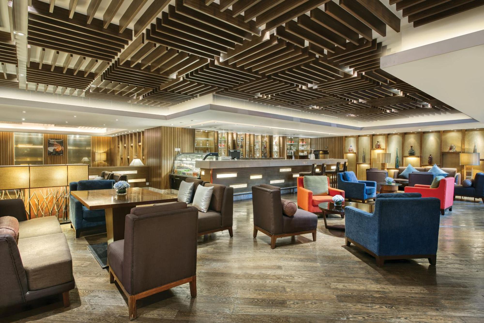 Crowne Plaza Guangzhou City Centre By Ihg - Free Shuttle Between Hotel And Exhibition Center During Canton Fair & Exhibitor Registration Counter Exterior foto The lounge at the airport